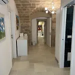 Duomo 6 * Трани